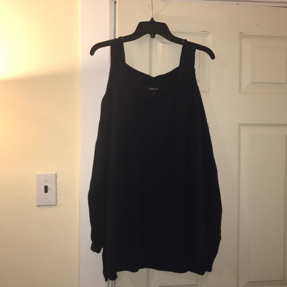 Style & CO Navy Cold Shoulder Sweater